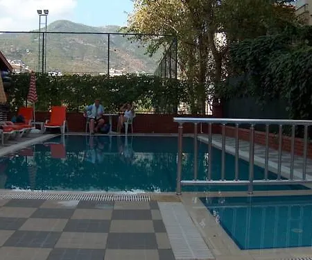 Alanya Beach Hotel 酒店 阿拉尼亚