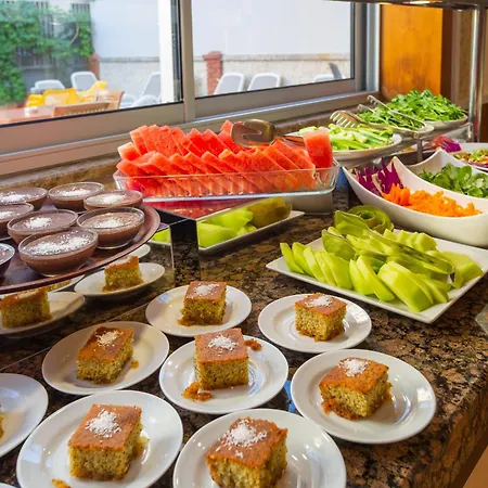 Alanya Beach Hotel Отель