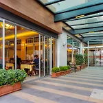 ホテル Alanya Beach Hotel
