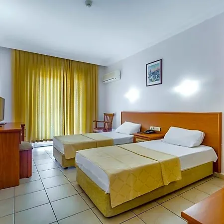 Alanya Beach Hotel 2* 알란야