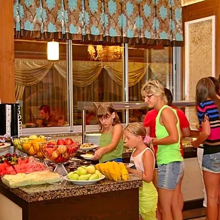 Alanya Beach Hotel Отель 2*