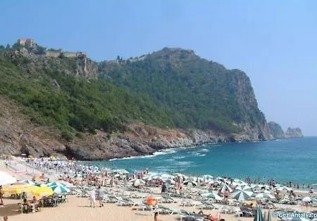 Alanya Beach Hotel ホテル 2*