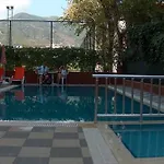 Alanya Beach Hotel 酒店 阿拉尼亚